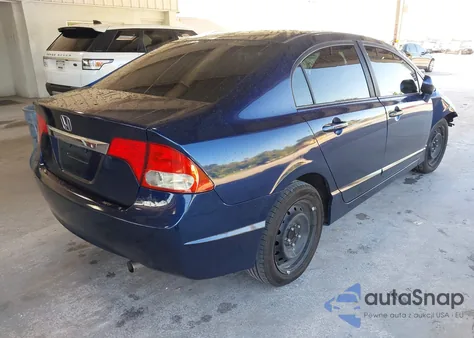 2010 Honda Civic Lx z USA, uszkodzony, nr VIN 19XFA1F50AE076665